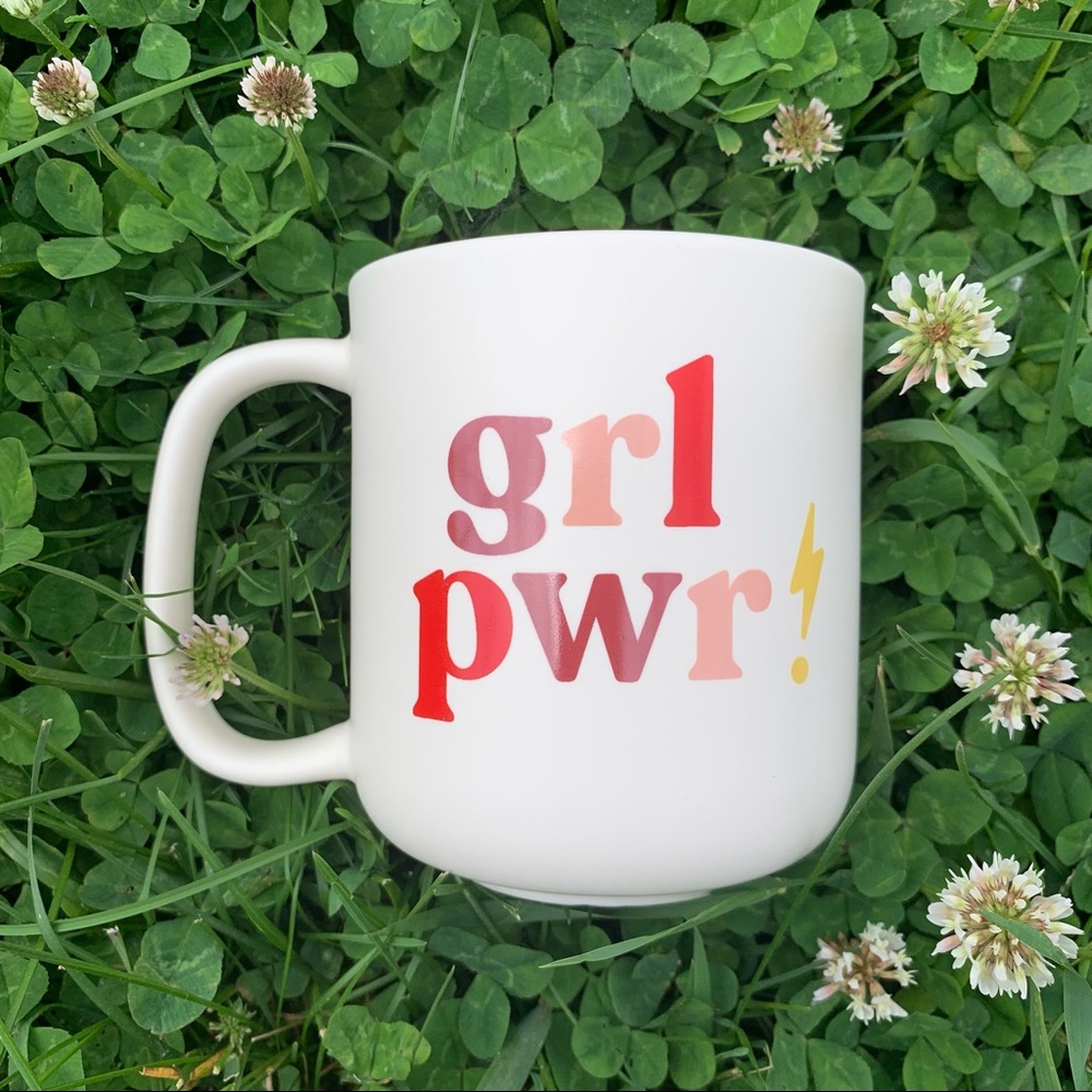 Retro Style Grl Pwr Mug